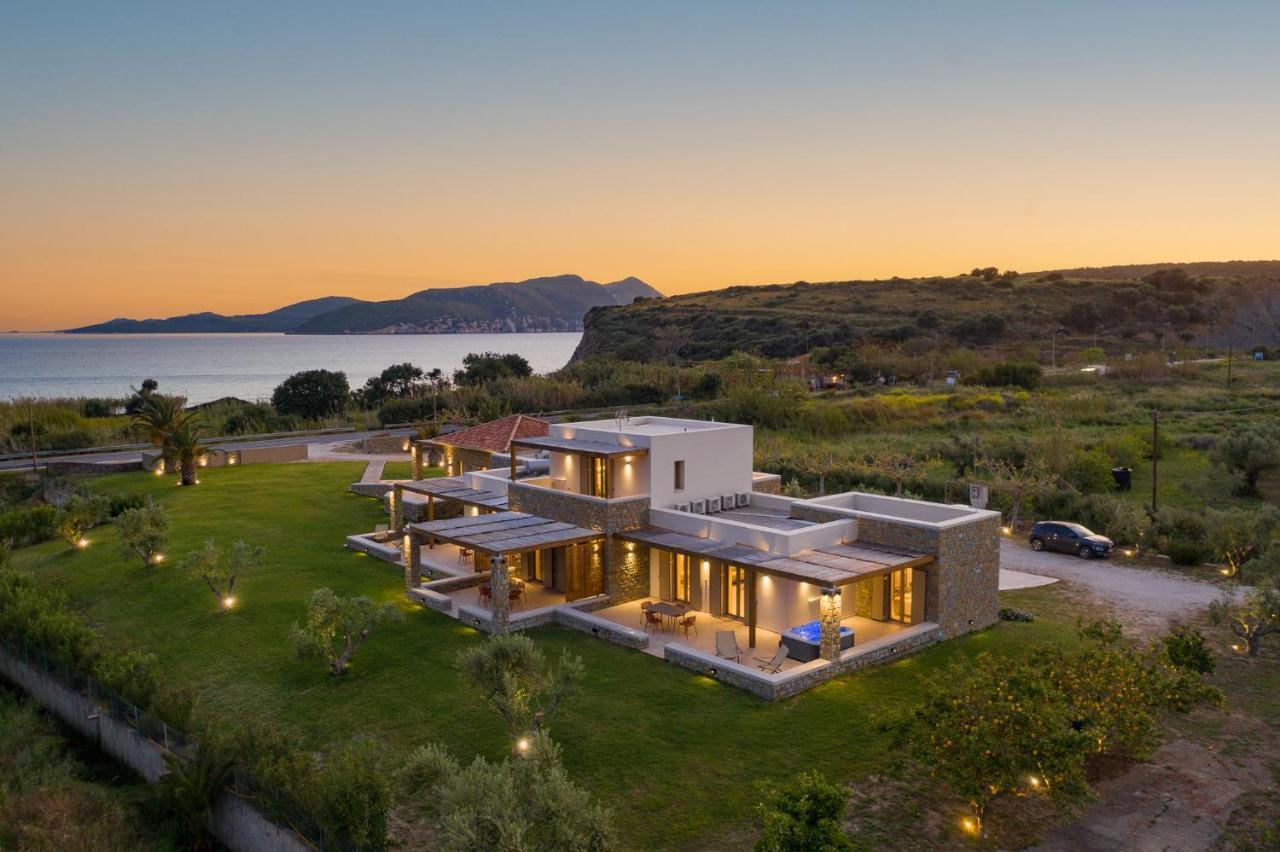 Quinta Essentia Suites Foiníki Exteriér fotografie