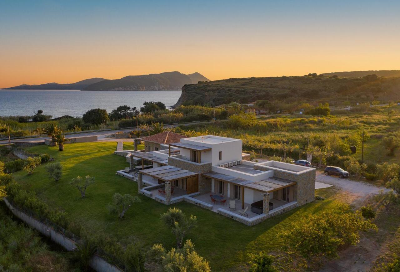 Quinta Essentia Suites Foiníki Exteriér fotografie
