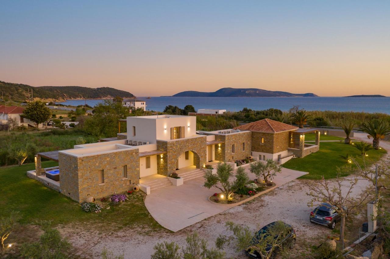 Quinta Essentia Suites Foiníki Exteriér fotografie